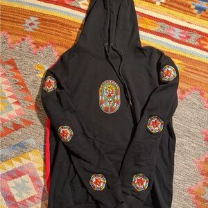 Whatever Forever GZ1 yin yang hoodie size large